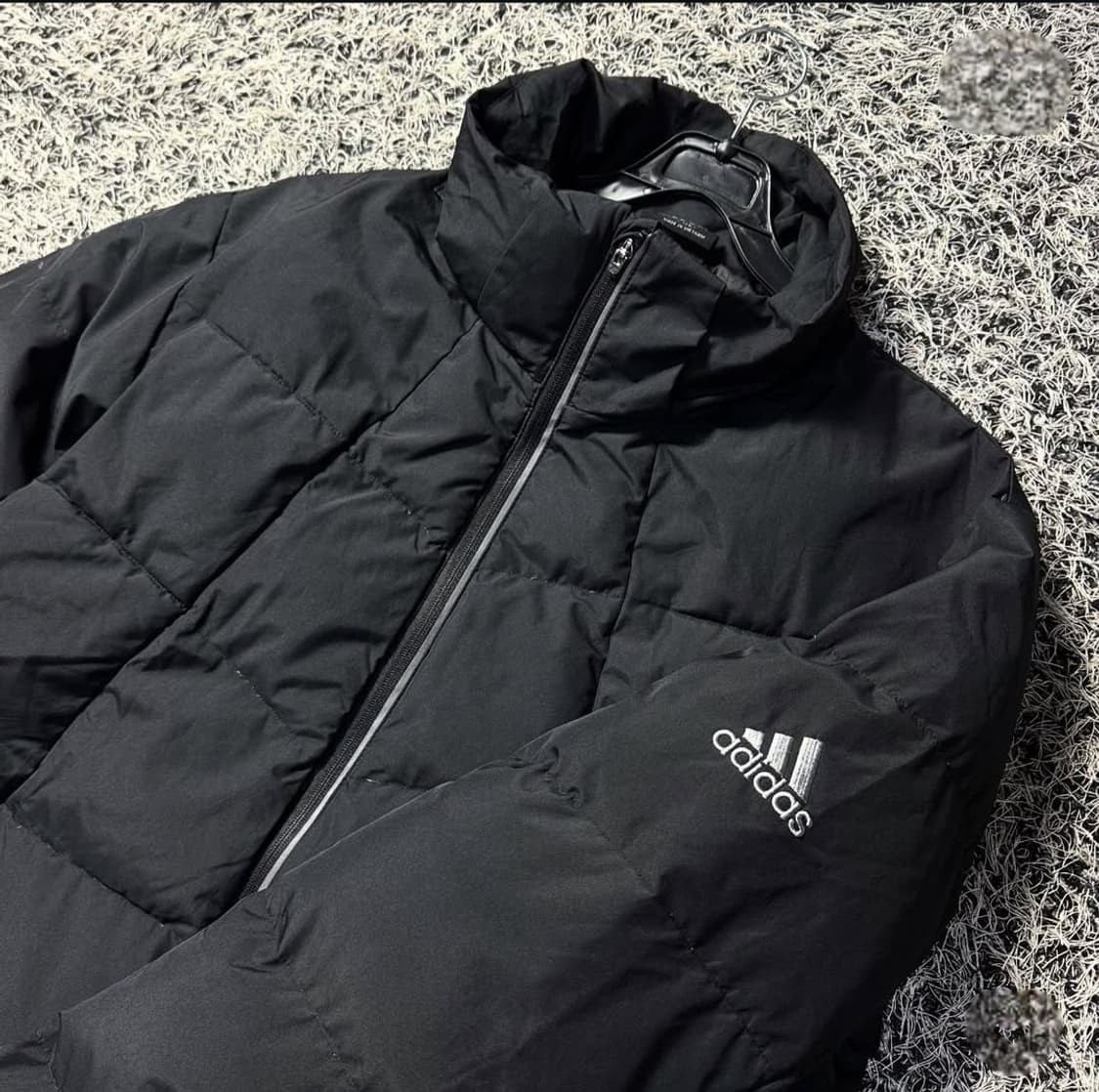 이디다스 패딩 상품이미지2
