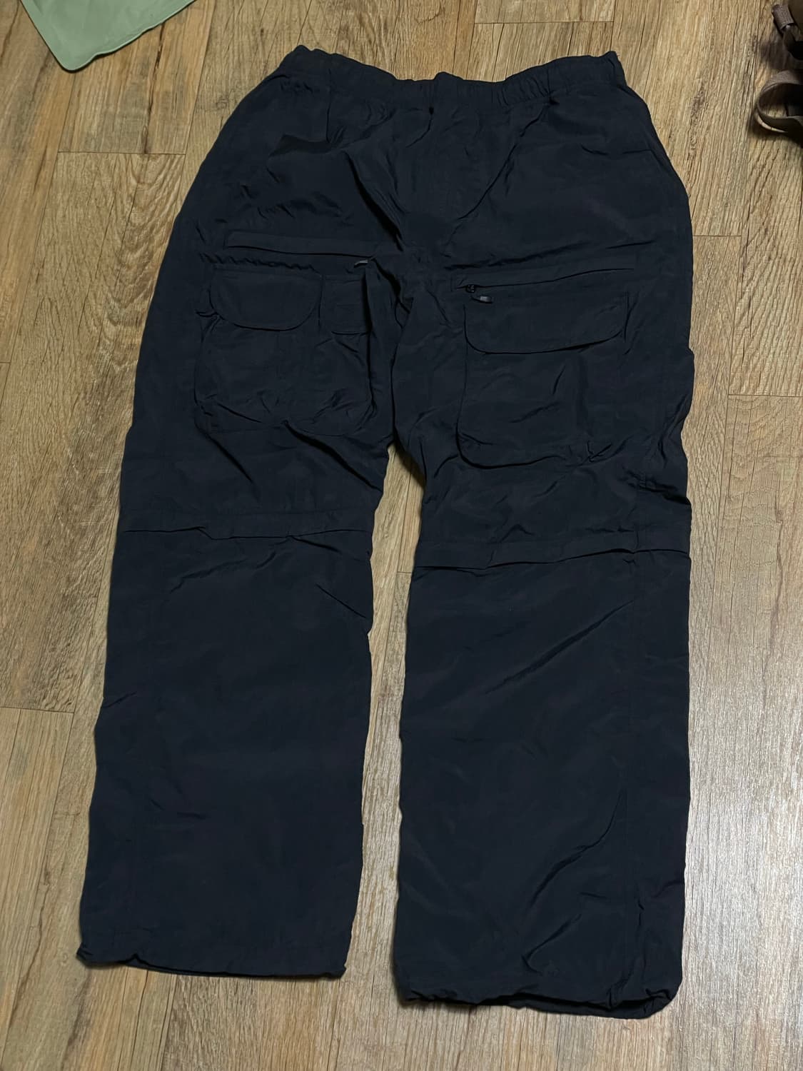 [L] 빔즈 X 컬럼비아 PFG 로그리버 BMS 나일론 피싱 팬츠 블랙 상품이미지1