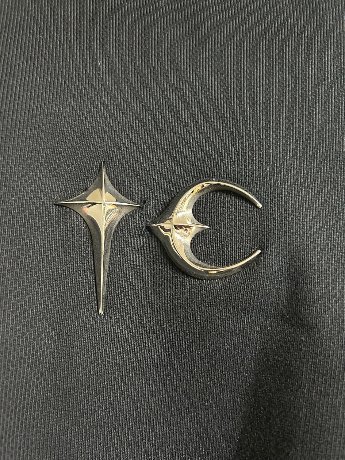 떠그클럽 엠블럼 후드티 상품이미지4