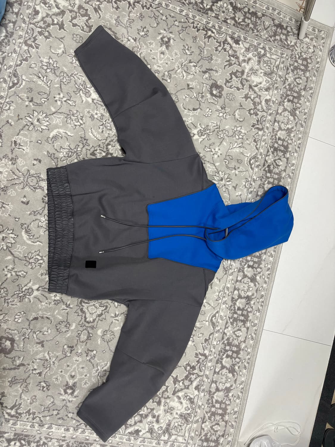 아더에러 sturdy hoodie A1 상품이미지2