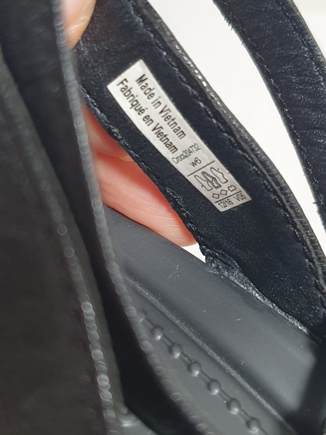 230mm 크록스 레이 앤 레더 웨지 샌들 블랙 W6 상품이미지9