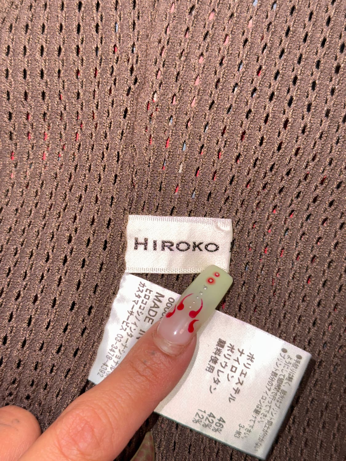 Hiroko Koshino flower mesh pleats 슬리브리스 상품이미지7