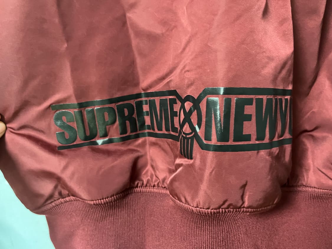 슈프림 X 바운티 헌터 ma-1 자켓 버건디 상품이미지8