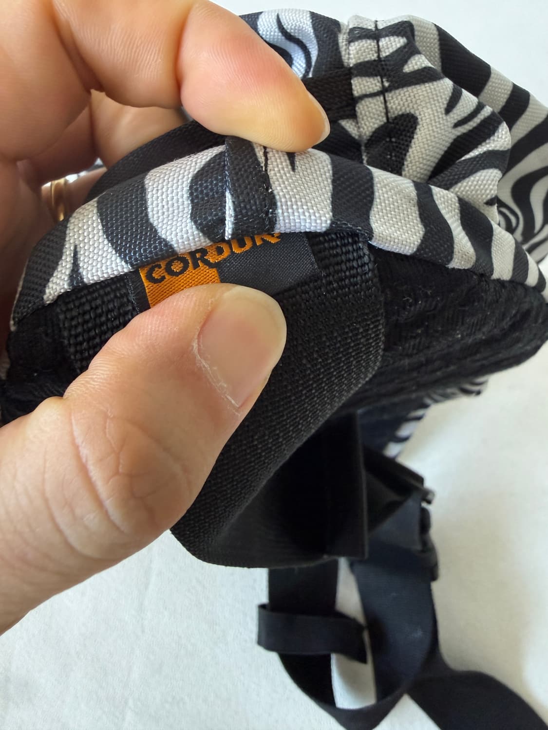 아웃도어 프로덕트(OUTDOOR PRODUCTS) 지브라 코듀라 힙색 상품이미지6