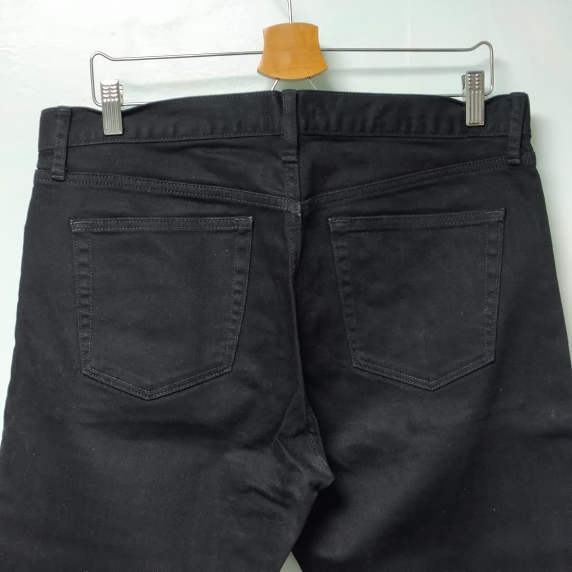 [35] 유니클로 셀비지 블랙진 상품이미지2