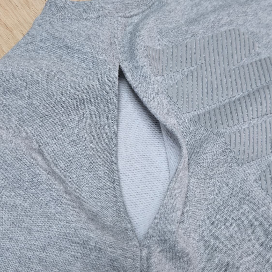 M) 나이키 우먼 뒷트임 루즈핏 크롭 맨투맨 상품이미지8