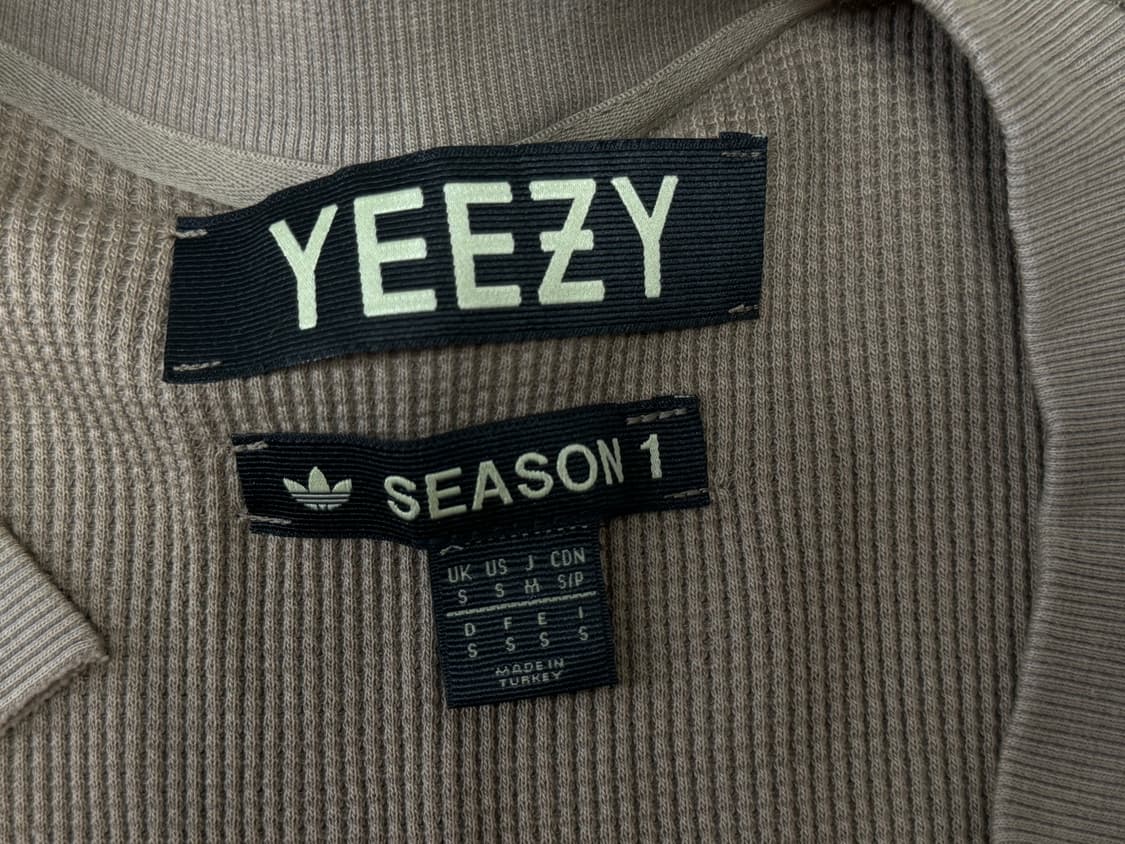 [S] Yeezy Season1  이지 시즌1 슬리브리스 상품이미지3