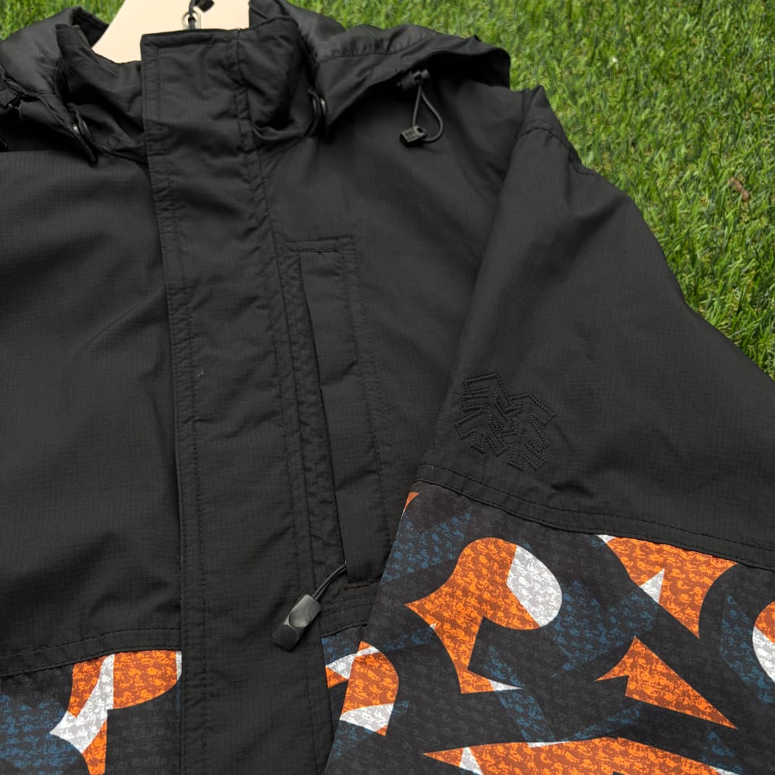 105)코오롱 스펠아웃 바람막이 자켓 상품이미지3