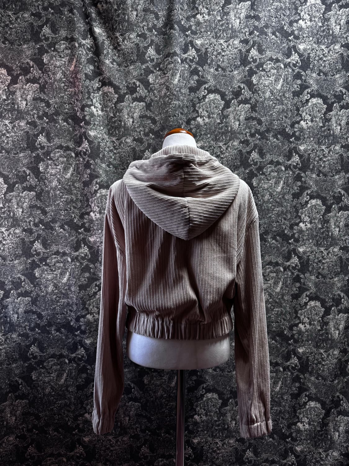 luv is true 러브이즈트루 크롭 골지 후드 집업 상품이미지3