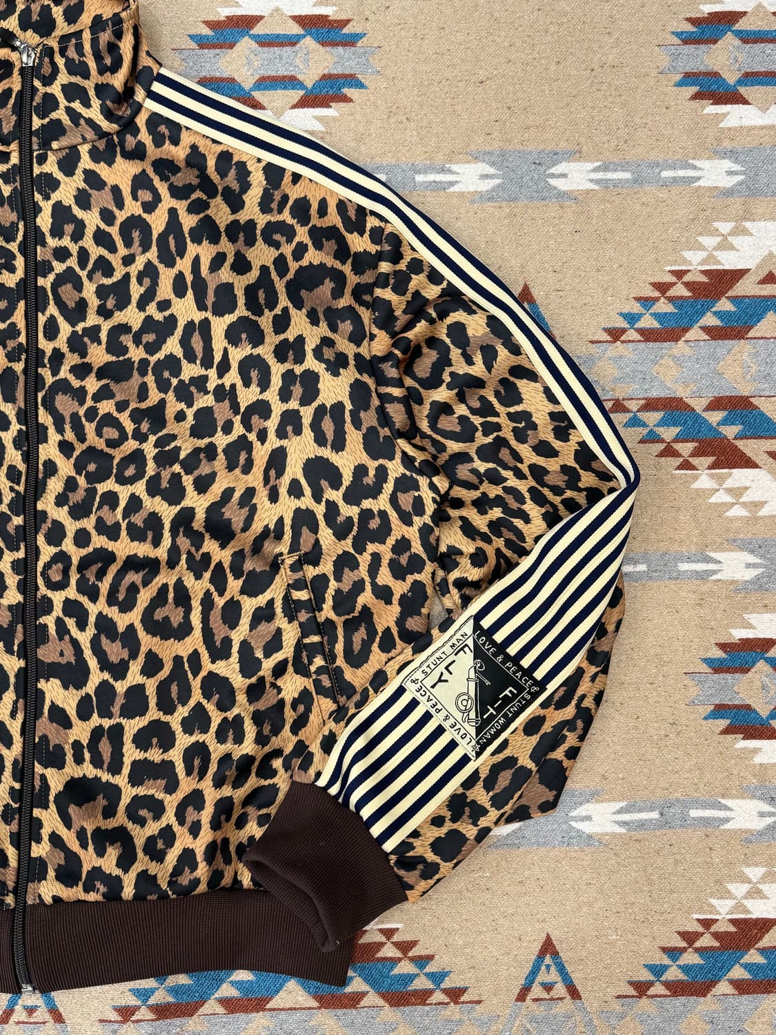 [2][M] 캐피탈 스무스 저지 레오파드 스턴트맨 앤 우먼 트랙 자켓 상품이미지3