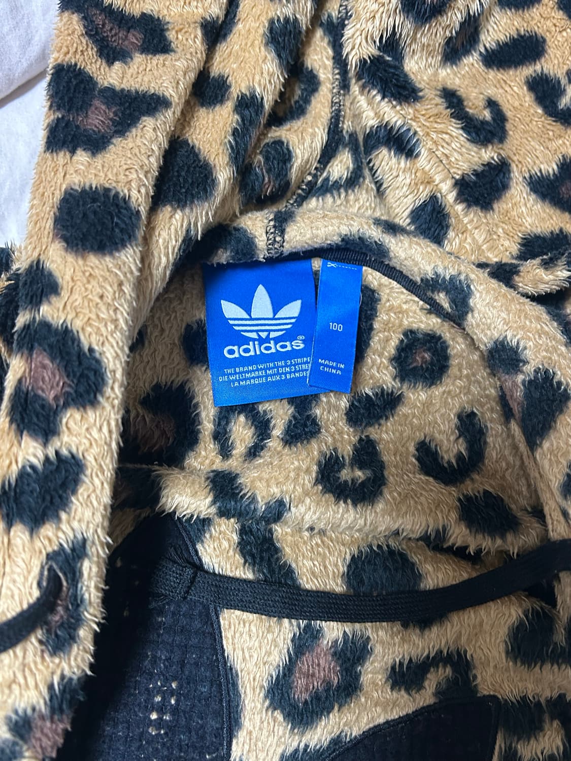 아디다스 호피 후리스 플리스 후드 집업 상품이미지4