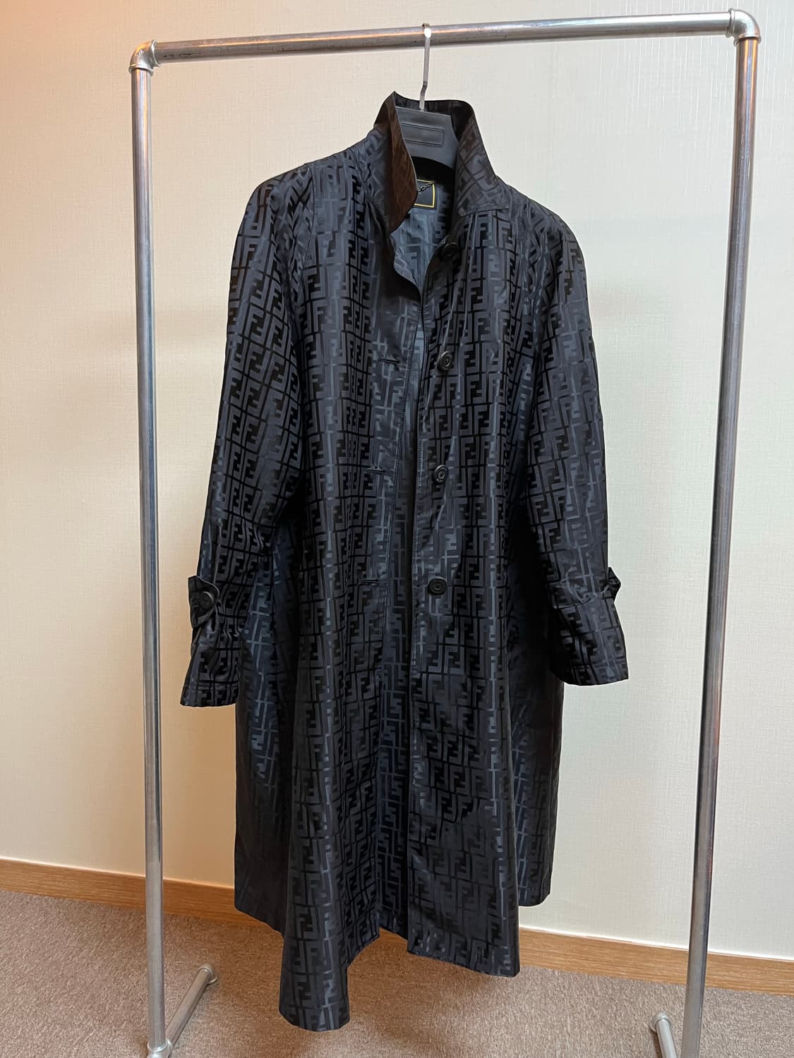 Fendi monogram trench coat 상품이미지1