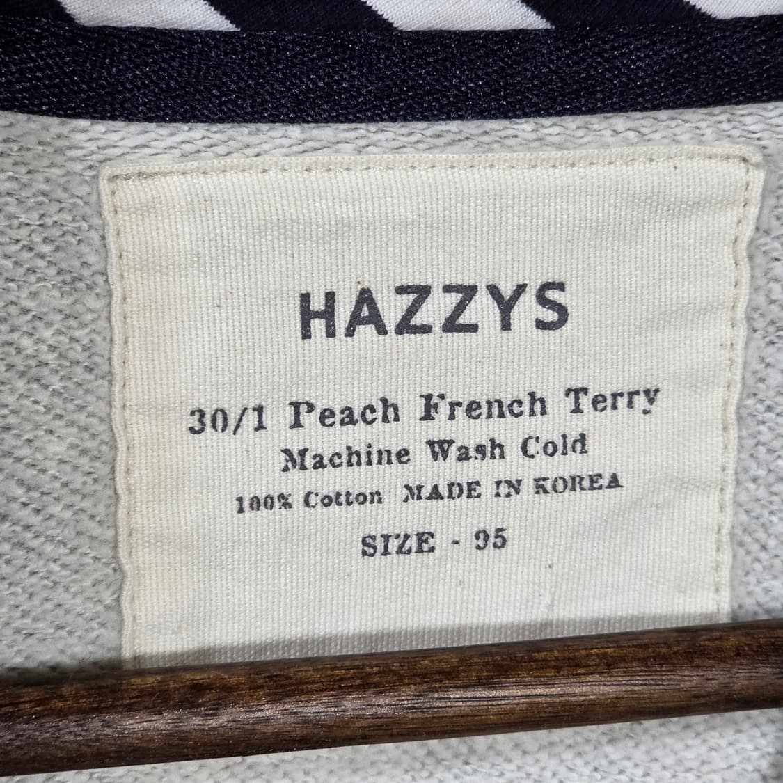 헤지스 그레이 로고 자수 투웨이 후드집업 상품이미지7