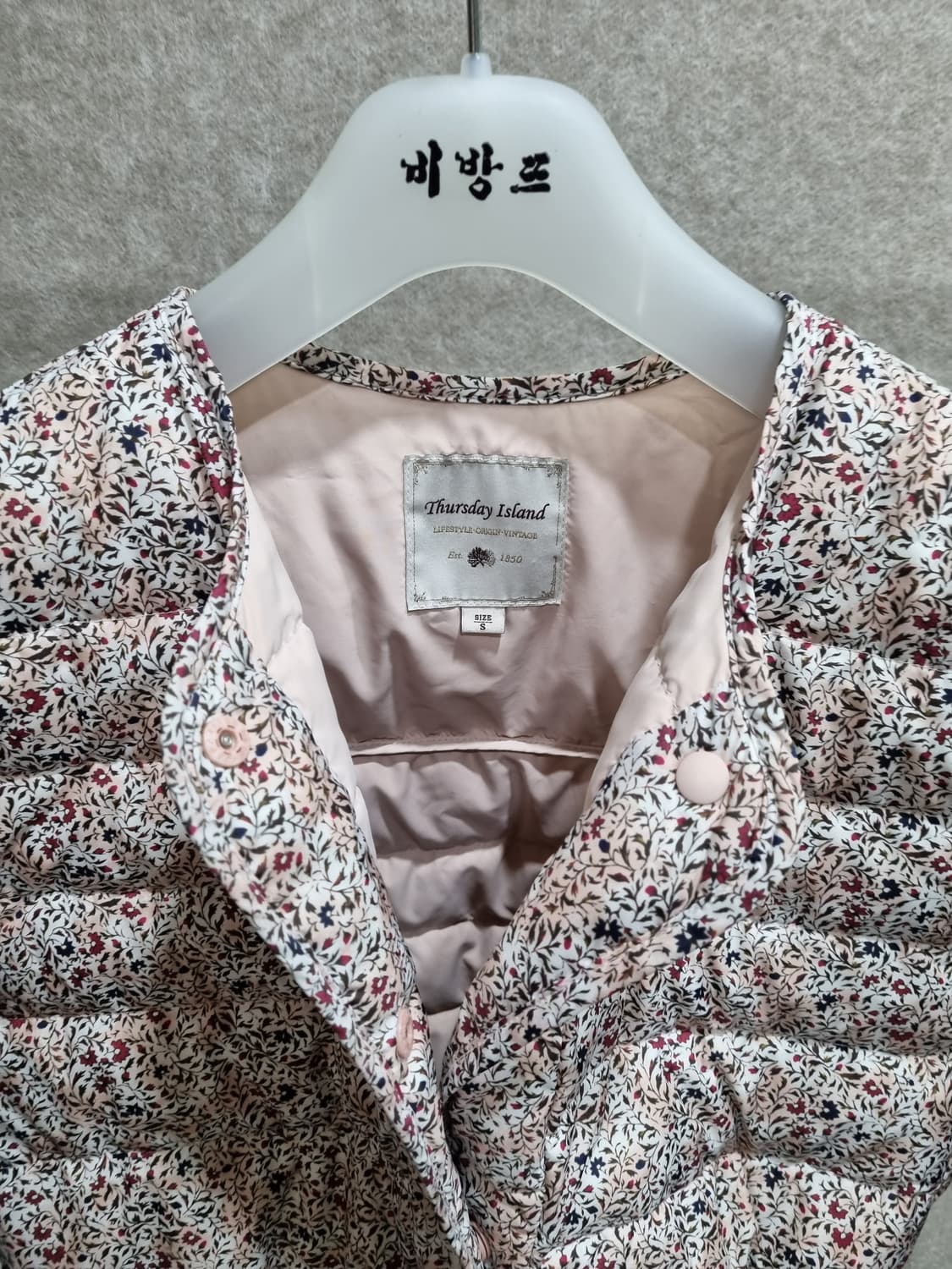 여성 S 써스데이아일랜드 오리털 경량 점퍼 자켓 상품이미지5