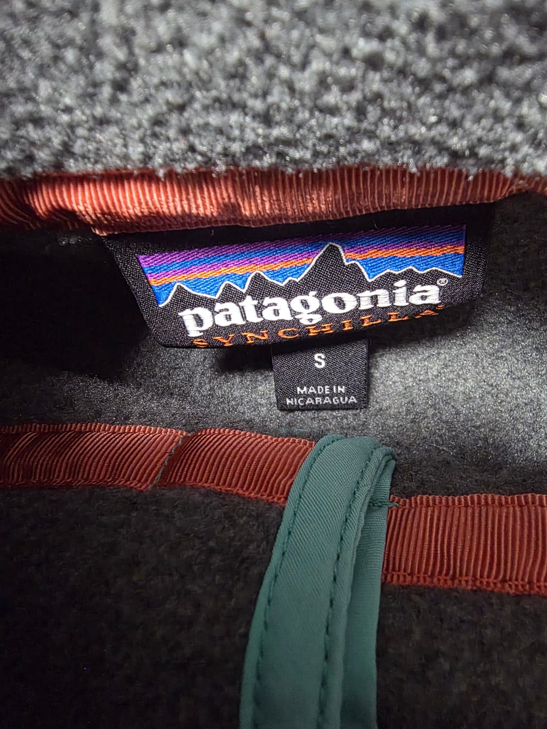 파타고니아 신칠라 라이트웨이트 니켈 틸그린 우먼S 상품이미지2