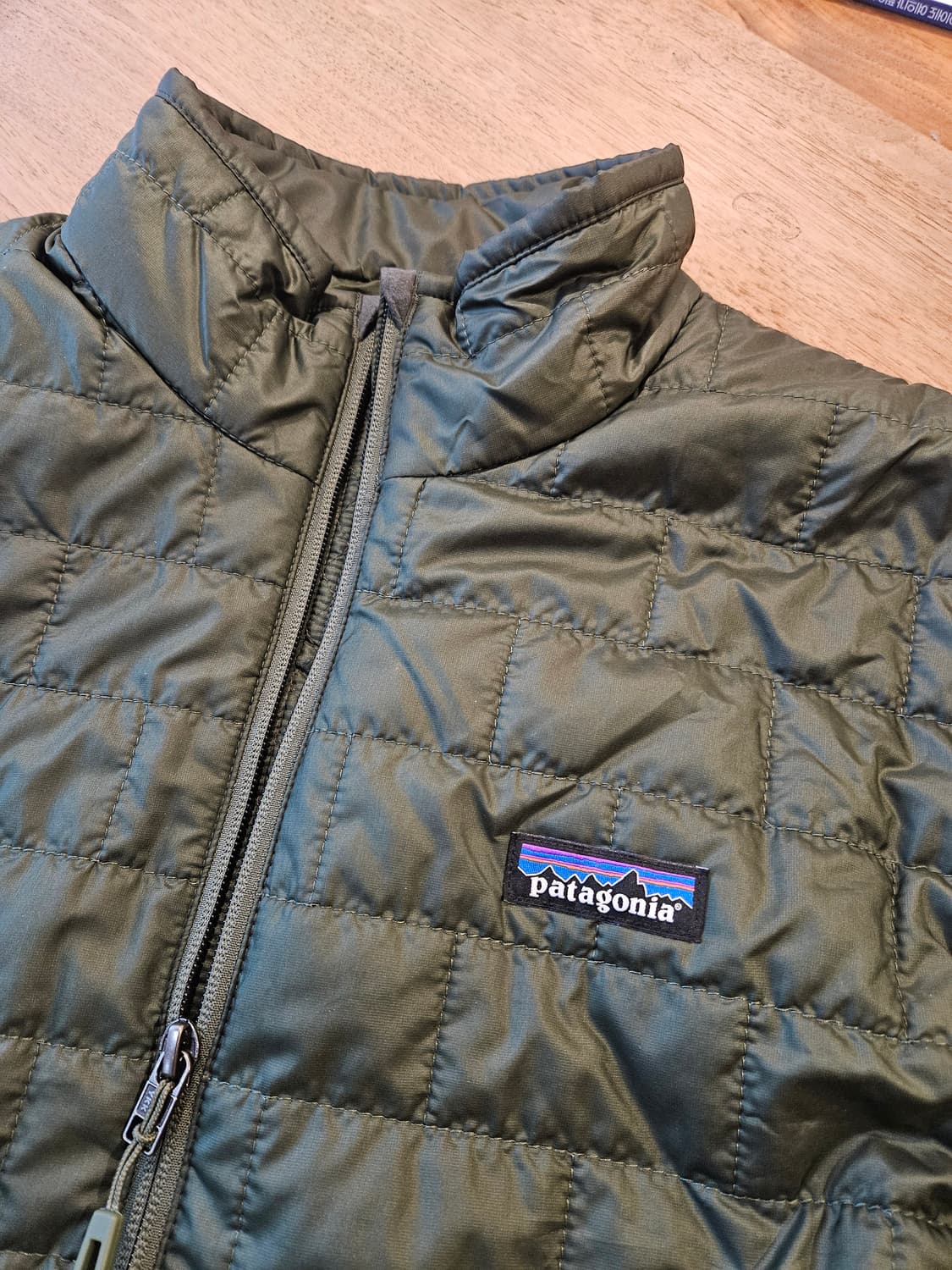 파타고니아 나노퍼프 카키 새상품 95-100 경량 패딩 등산 클라이밍 아 상품이미지3