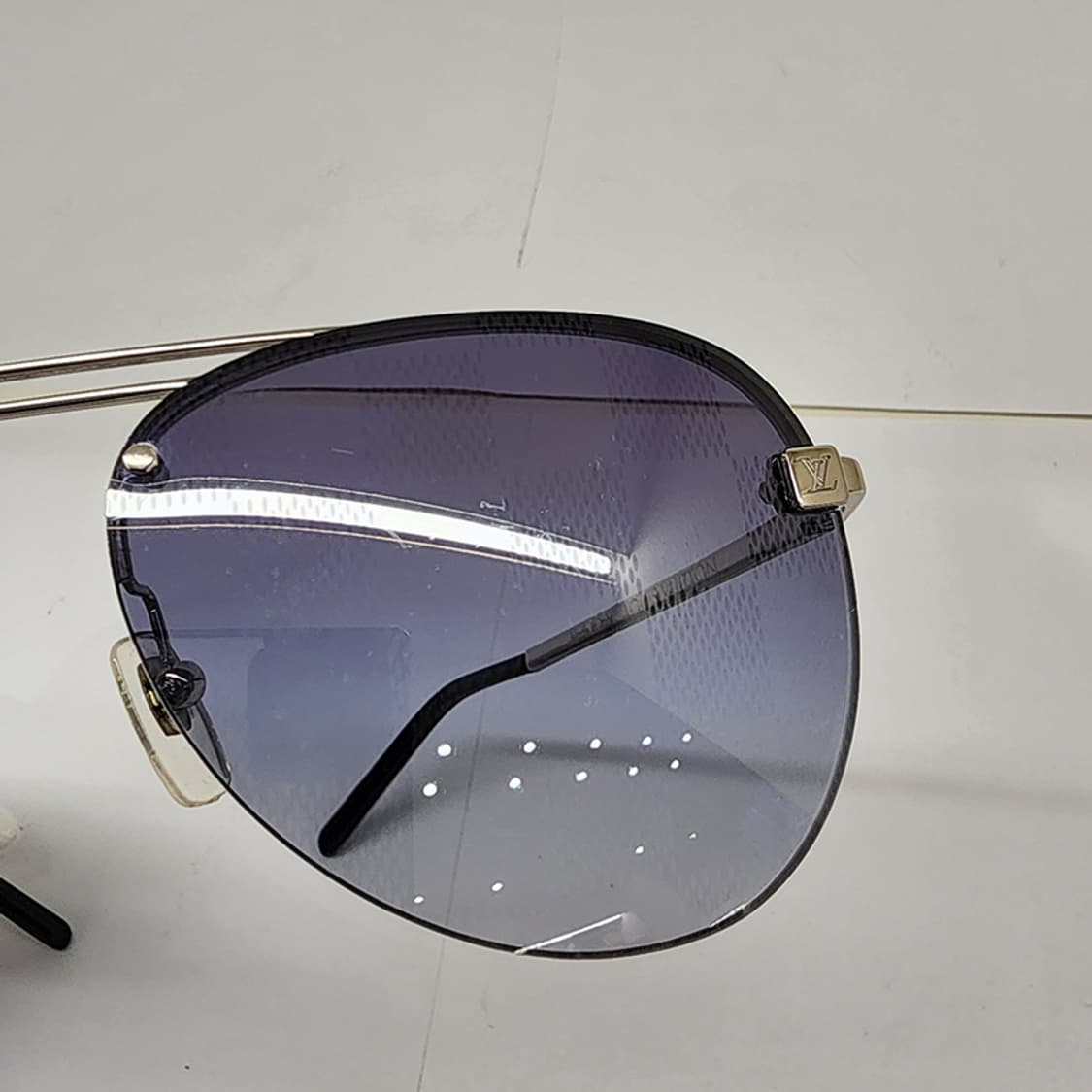 루이비통 Z1271E 클락와이즈 다미에 남성 선글라스 상품이미지5