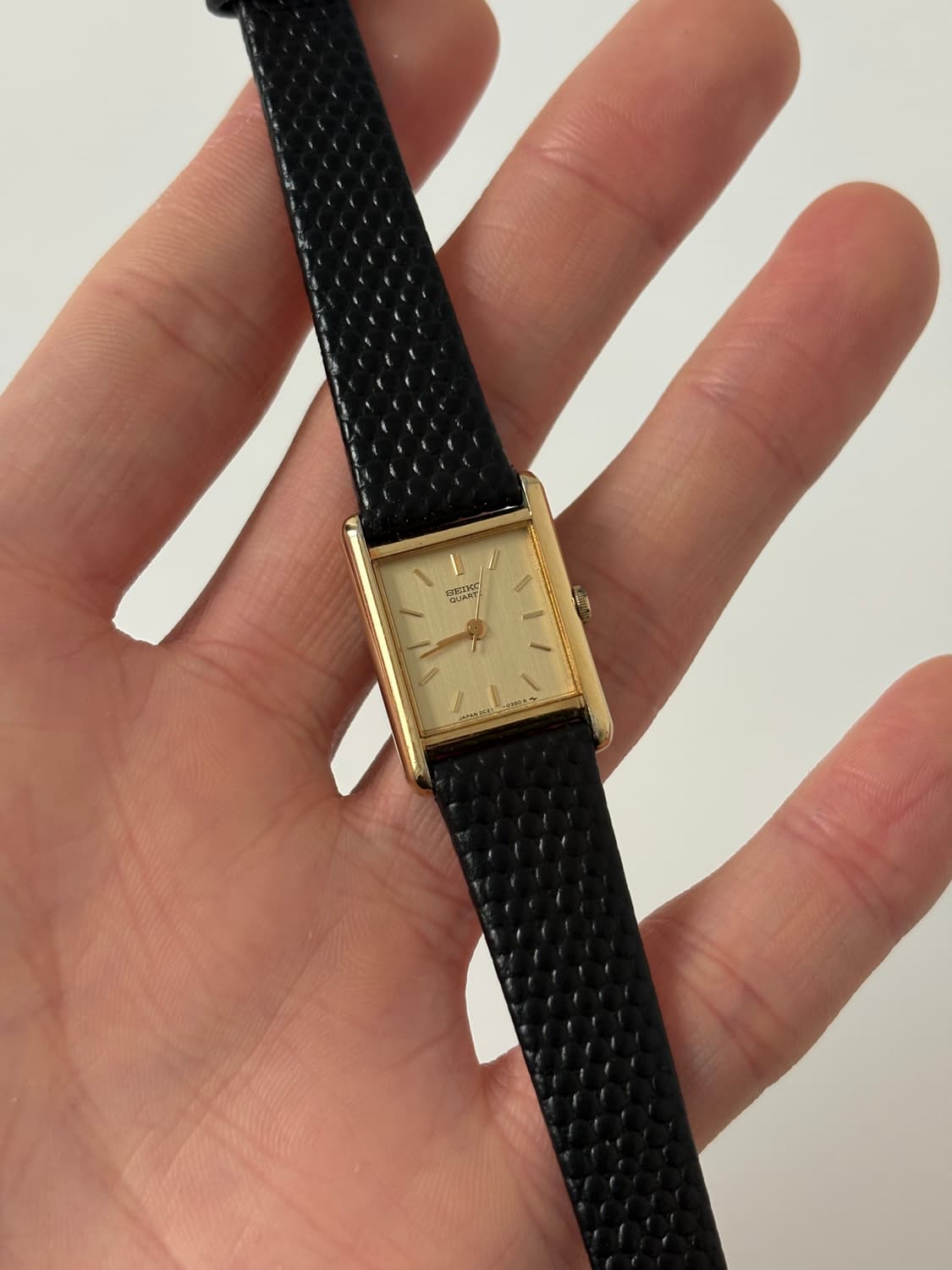 세이코 1980년대 빈티지 시계 골드 탱크 쿼츠 여성 상품이미지1