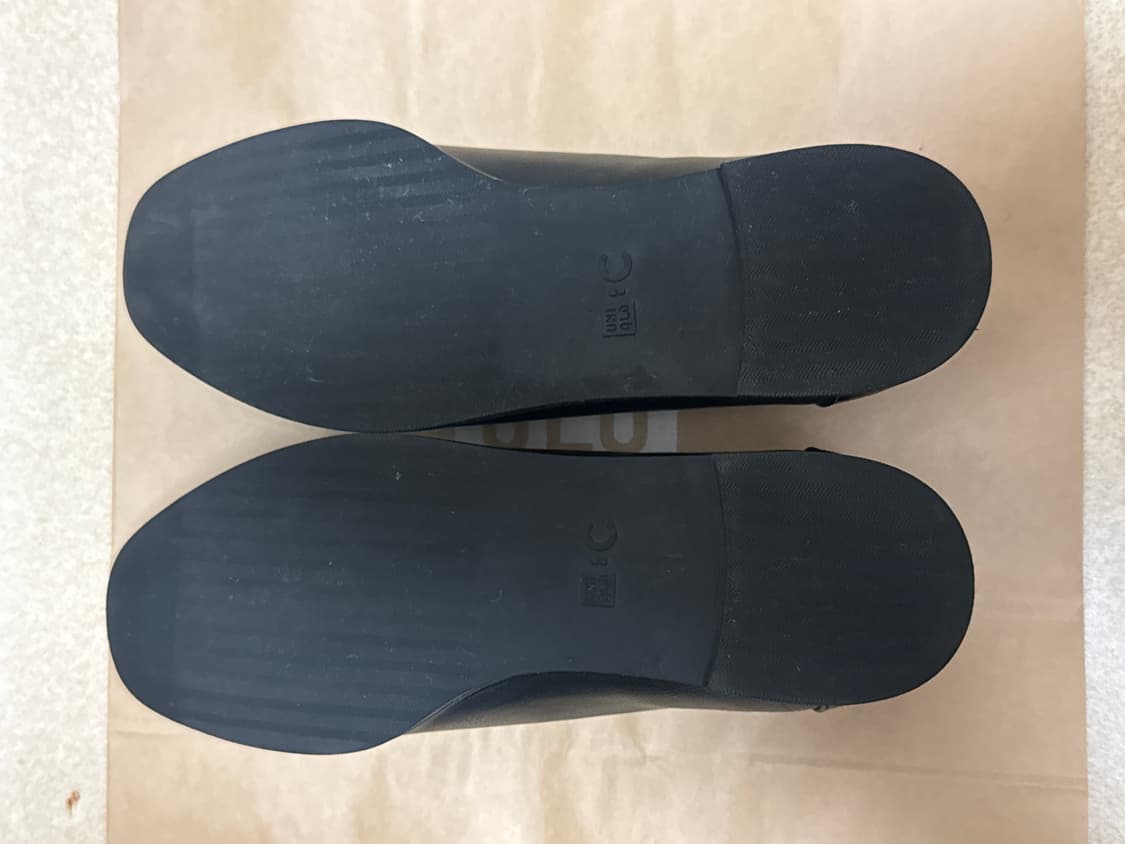 유니클로 스퀘어플랫슈즈 240 상품이미지7