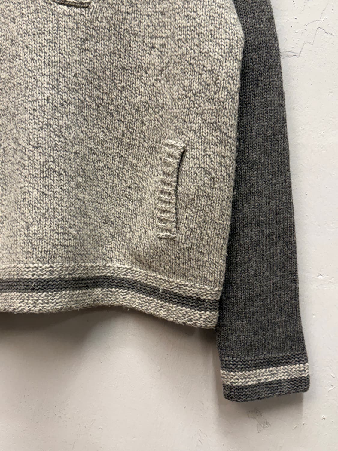 Wool-Cashmere Raglan Shawl Collar Knit 상품이미지4