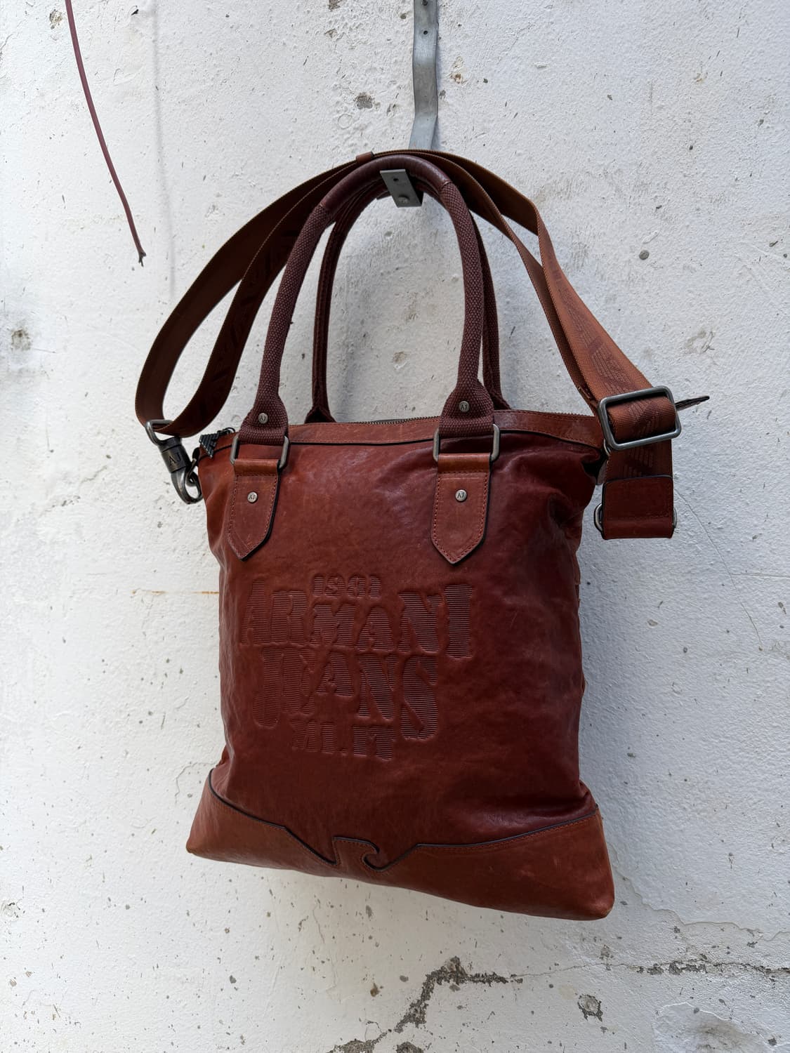00s ARMANI JEANS LEATHER 아르마니진스 토트 크로스백 상품이미지4