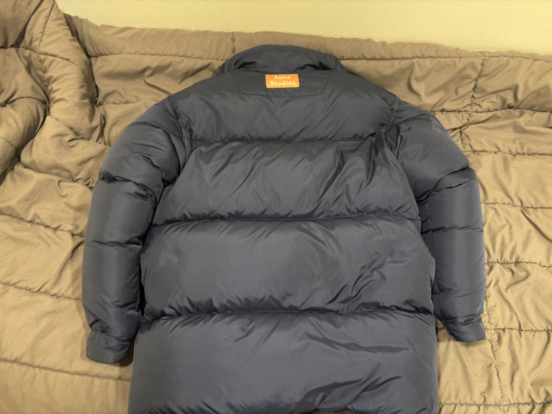 아크네 스튜디오 서플러스 패딩 48 국문탭 네이비 상품이미지2