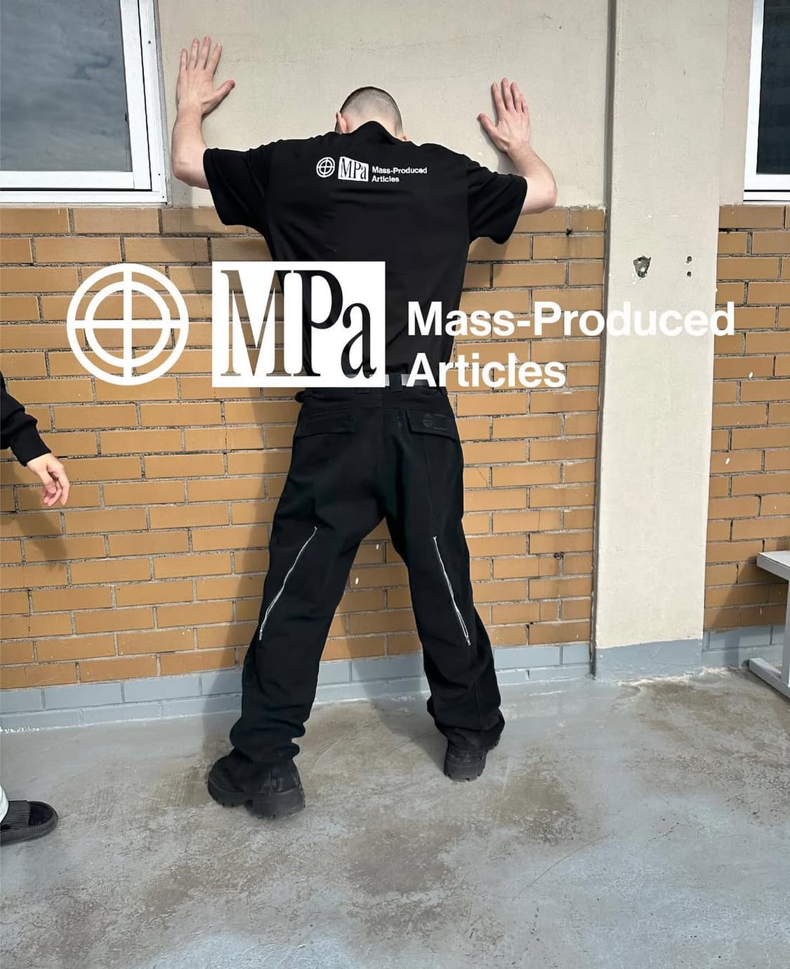 플라스틱 프로덕트 웨이브 지퍼 팬츠 아스팔트 상품이미지1