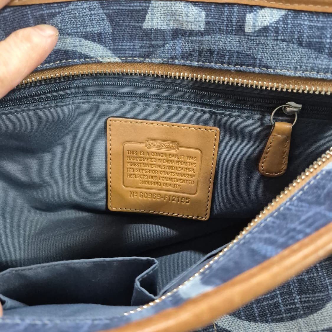 코치 2009년 y2k 초희귀템 시그니처 빈티지 데님 숄더백 상품이미지10
