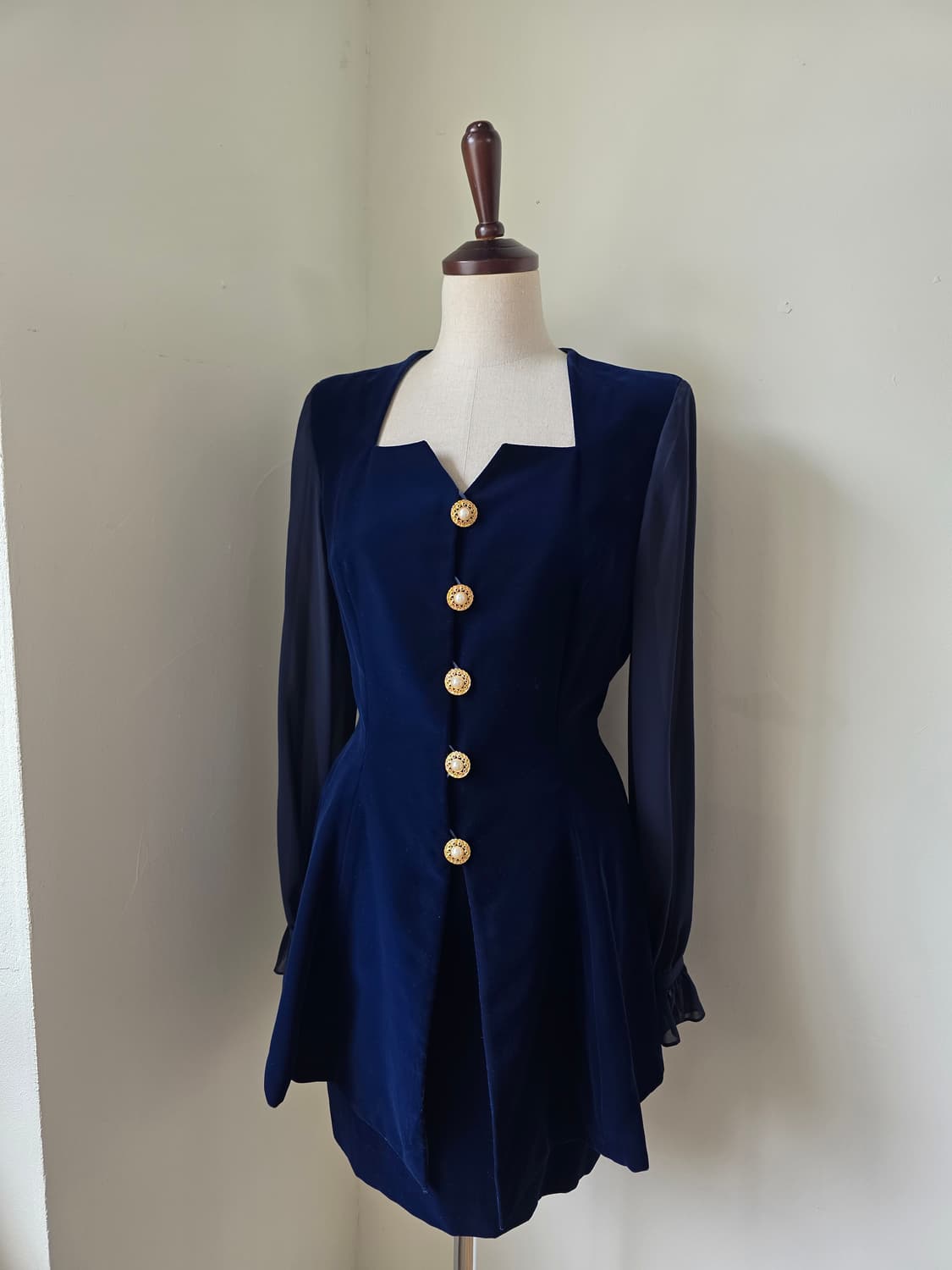 네이비 금장 단추 벨벳 셋업 상품이미지2