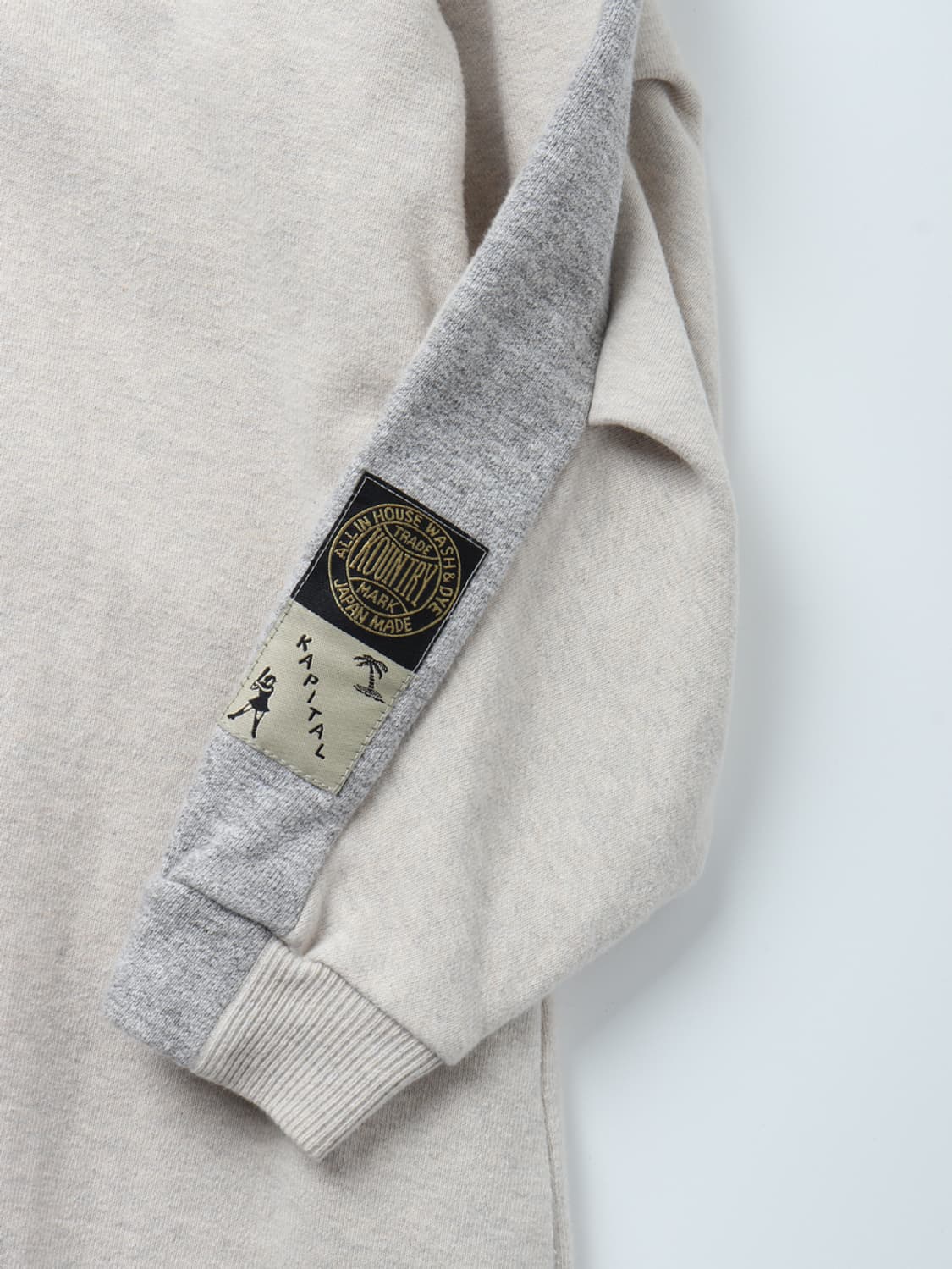 캐피탈 KAPITAL TOP Fleece High Neck Belge 상품이미지6