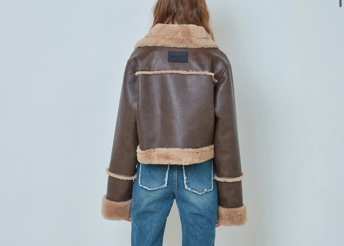 크랭크 버클 크롭 무스탕  브라운 상품이미지3