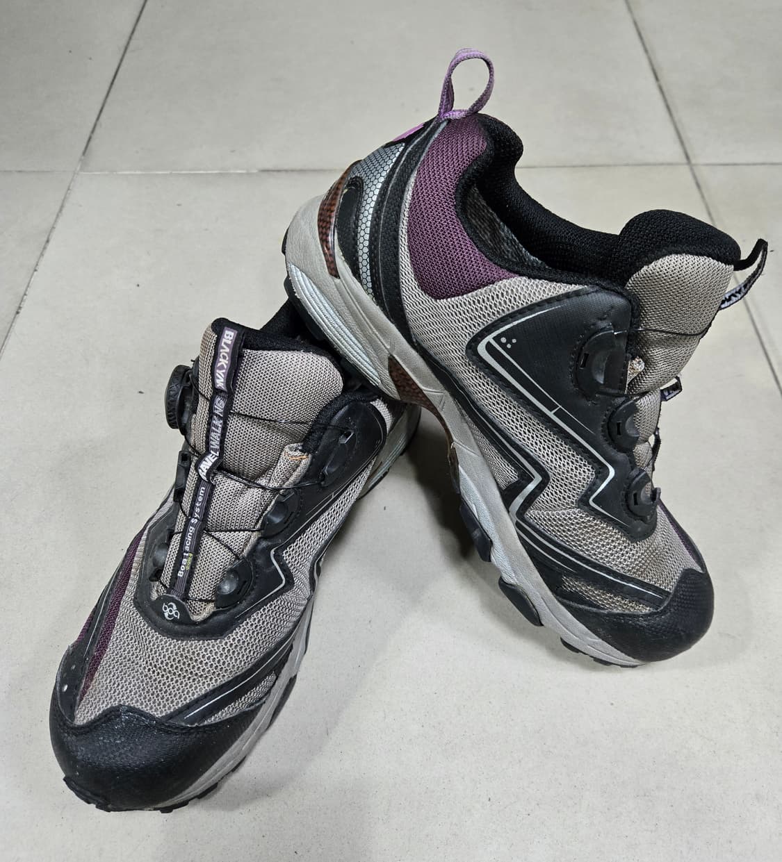 블랙야크 고어텍스 오솔라이트 보아 다이얼 트레일 등산화 250 상품이미지1