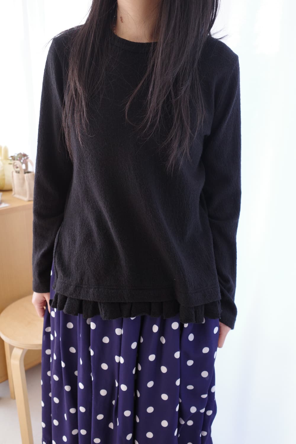 Frill slit wool top 상품이미지1