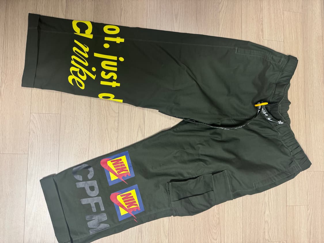 [XL]CPFM NIKE 트랙 팬츠 상품이미지1
