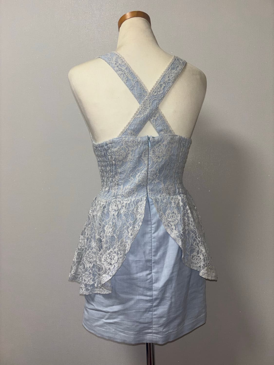 하늘색 프릴 멜빵 메이드 스커트 상품이미지2