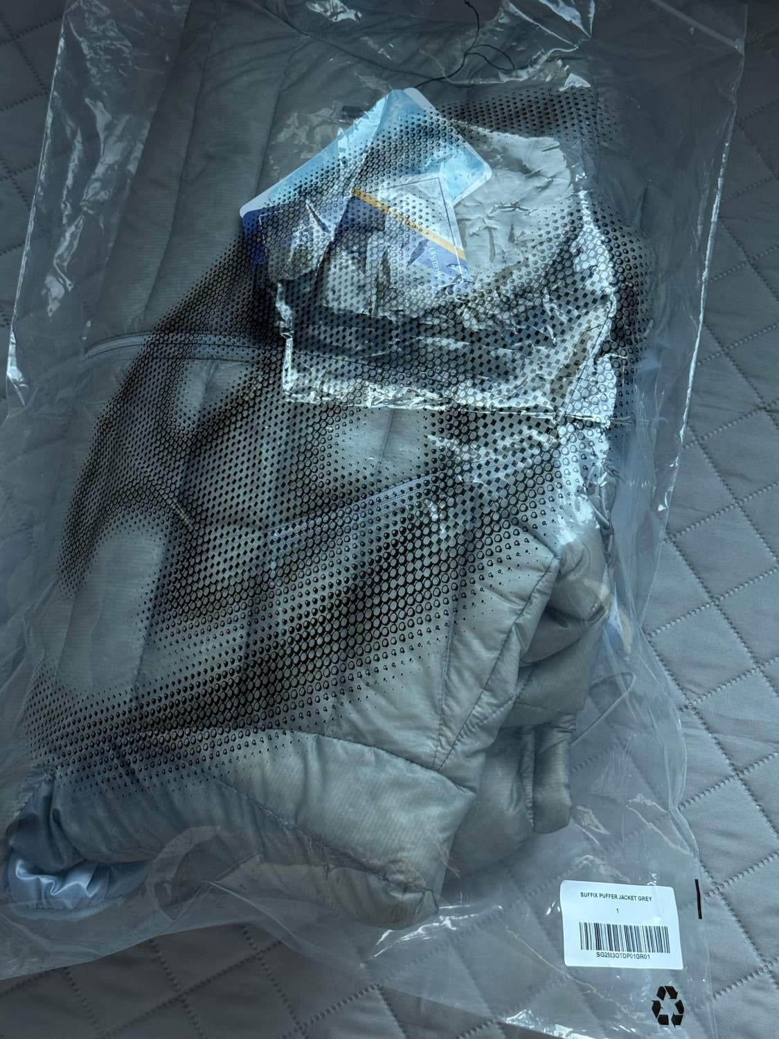 산산기어 경량패딩 25FW 사이즈 1 새상품 상품이미지2