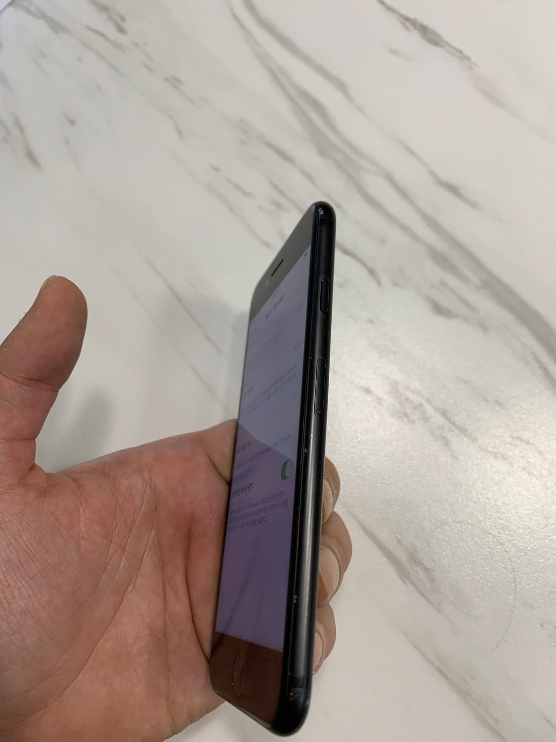 아이폰7매트블랙 32GB 상품이미지3