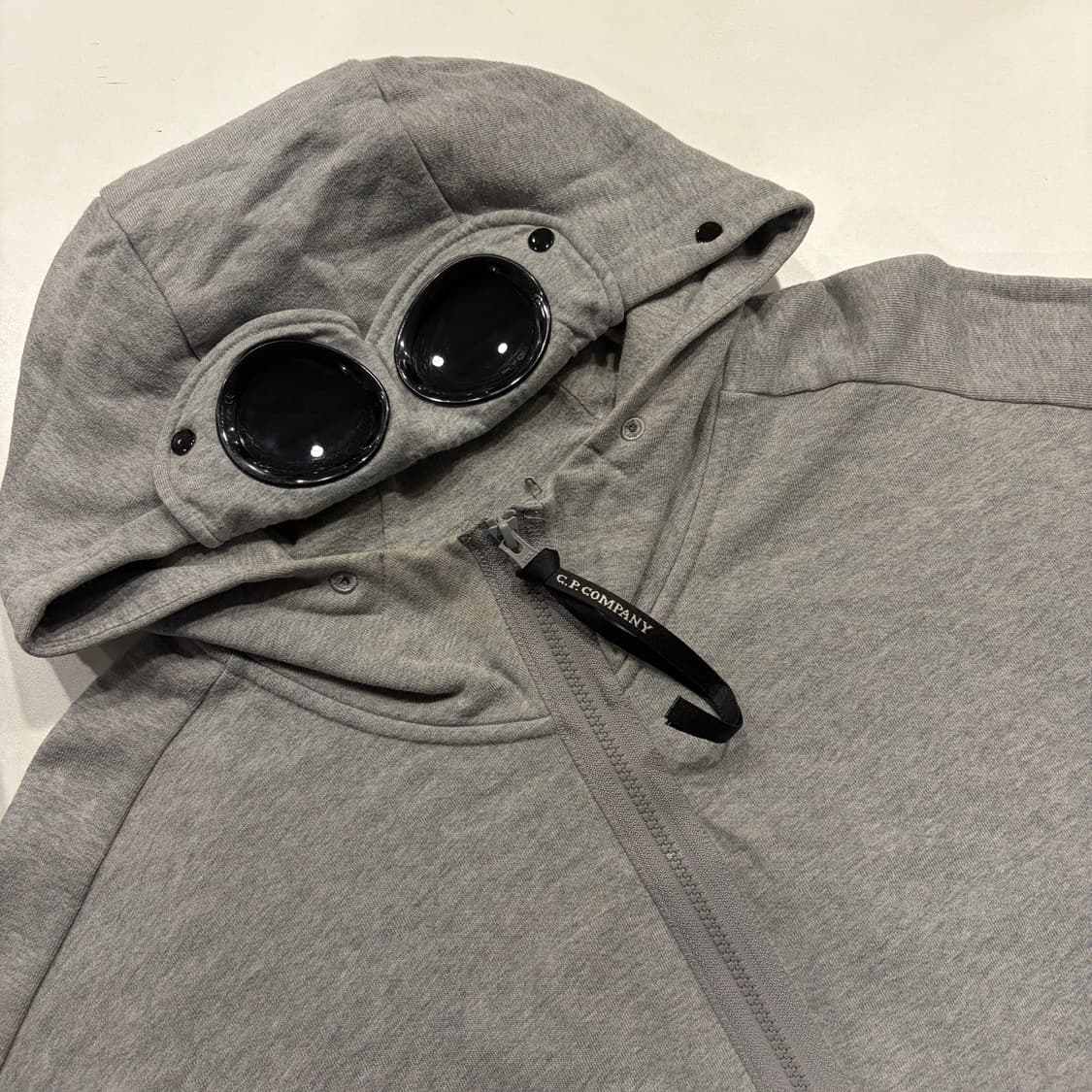[3XL] 20s CP컴퍼니 고글 스웻 후드집업 그레이 C25 상품이미지3