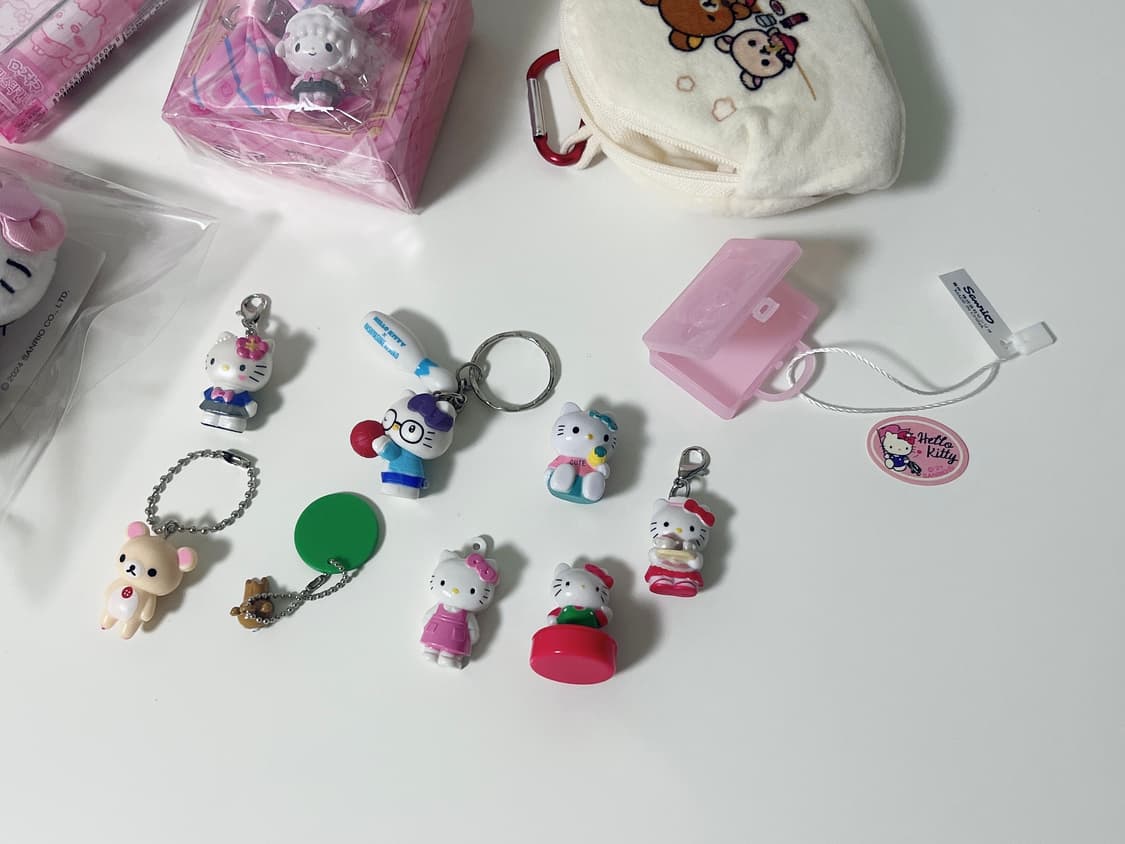 14종 리락쿠마 만두 웨이트리스 키티 스트랩 천사 키티 롱다리 50주년 상품이미지3