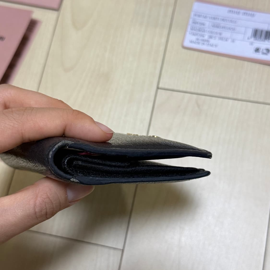 미우미우 지갑 상품이미지6