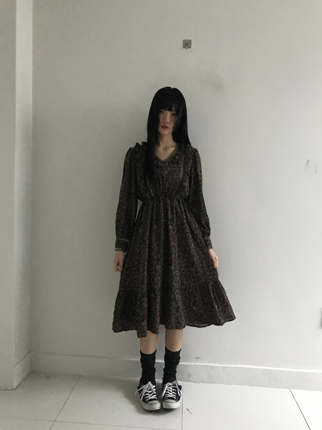 Baroque Ruffle V Neck Dress 상품이미지7