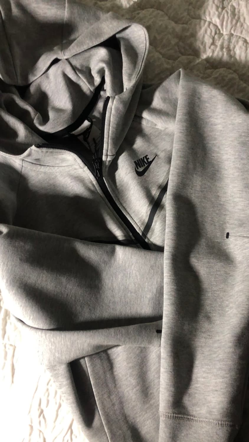 나이키 테크팩 후드집업 판매 상품이미지1