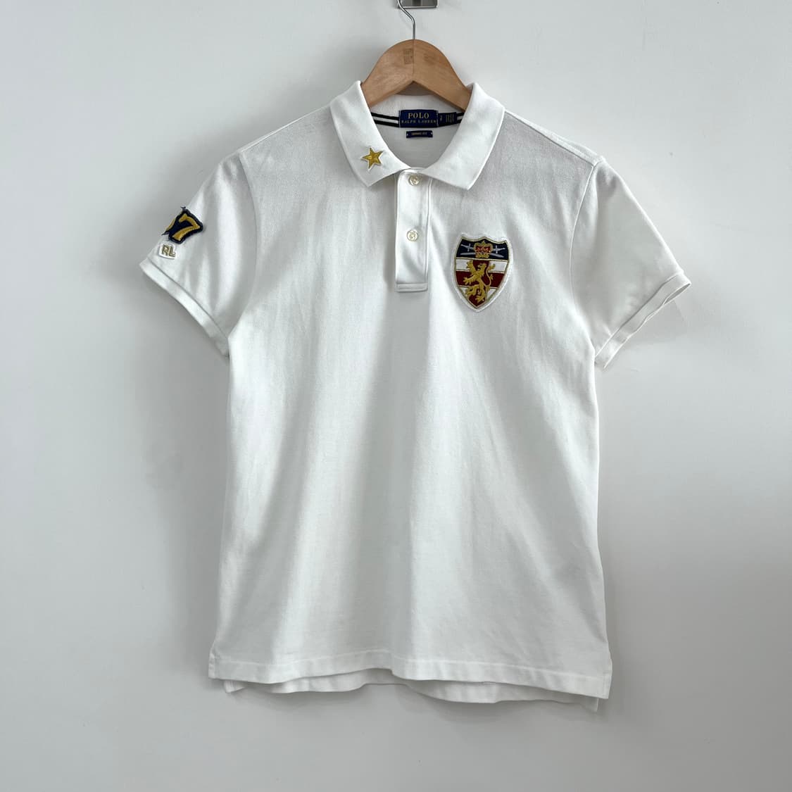 폴로 랄프로렌 스키니핏 로고패치 화이트 카라 반팔 티셔츠 상품이미지2