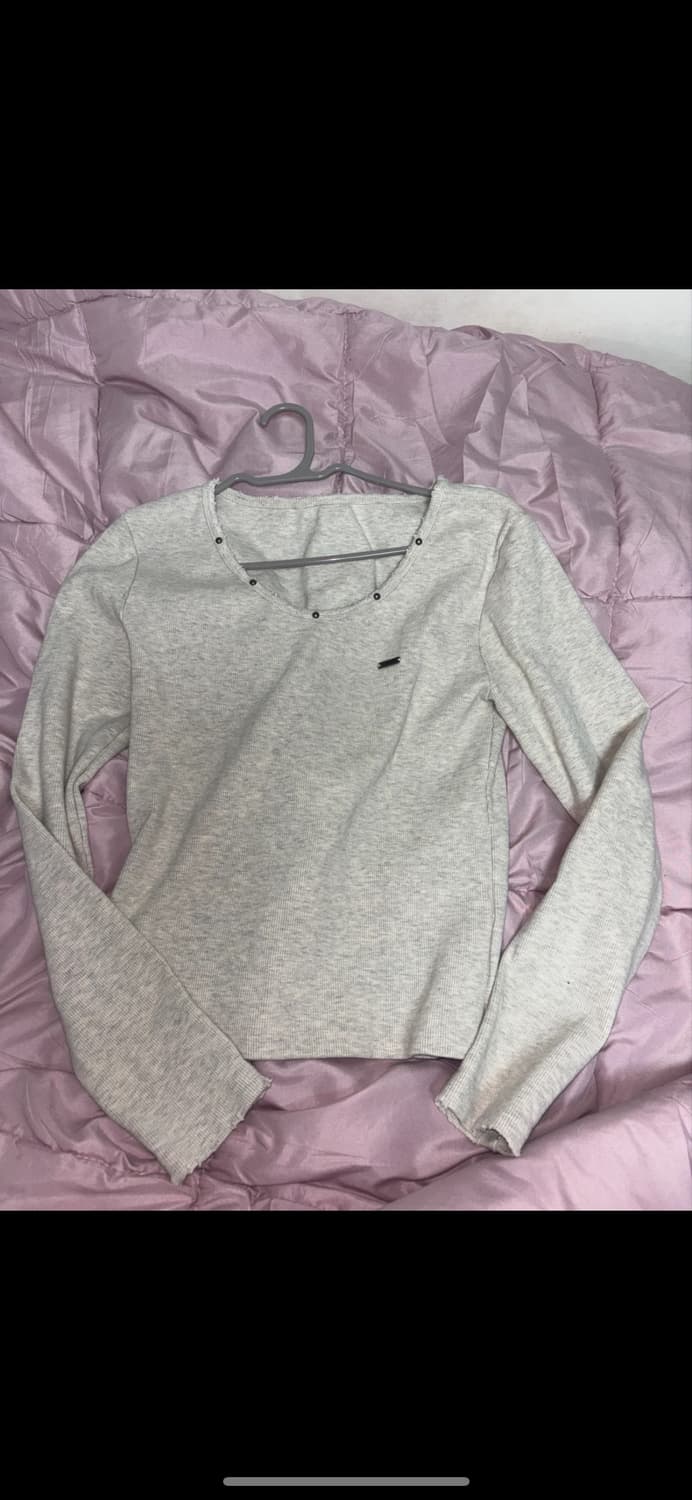 카키포인트 데미지 스터드 티셔츠 베이지 상품이미지6