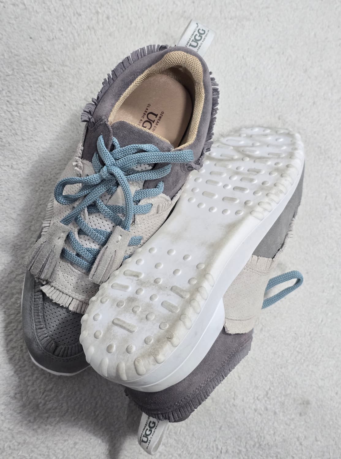 UGG 어그 오즈웨어 카이라 테슬 스니커즈 37 상품이미지7
