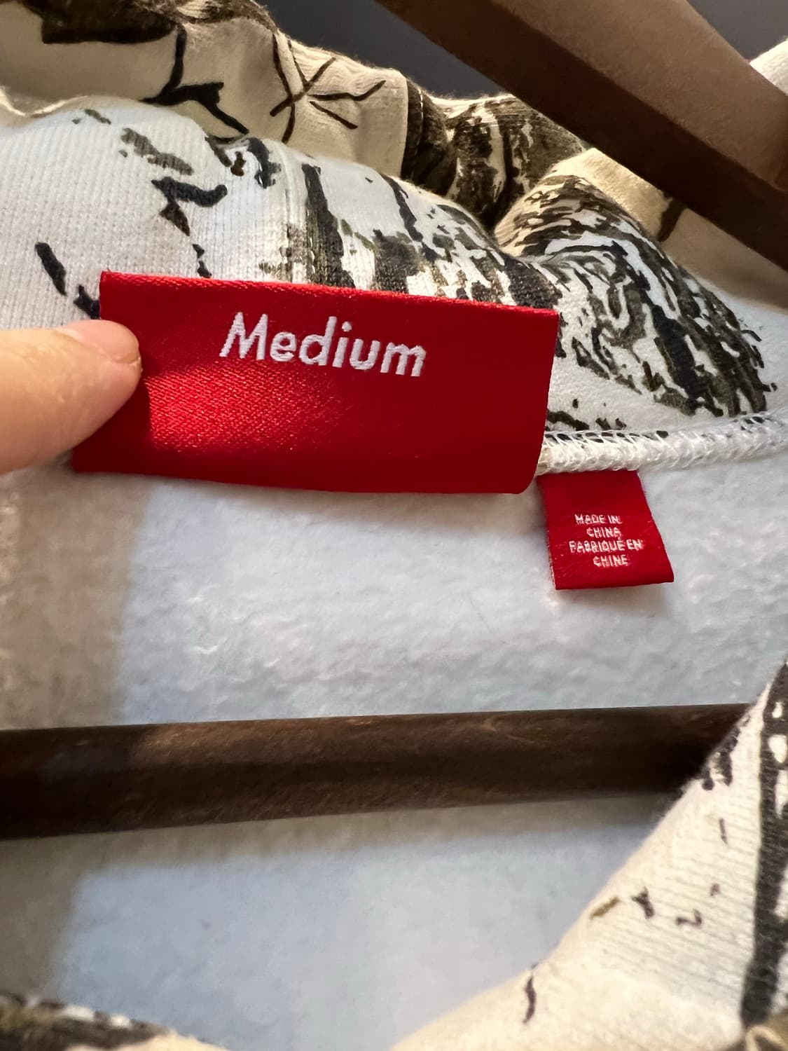 슈프림 스몰 박스 우드랜드 카모 후드 스웨트셔츠 상품이미지4