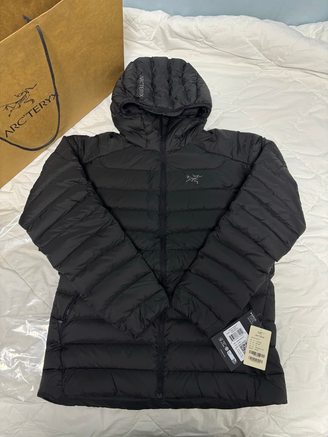  [L] 아크테릭스 세륨 후디 블랙 새상품 (백화점 구매) 상품이미지1