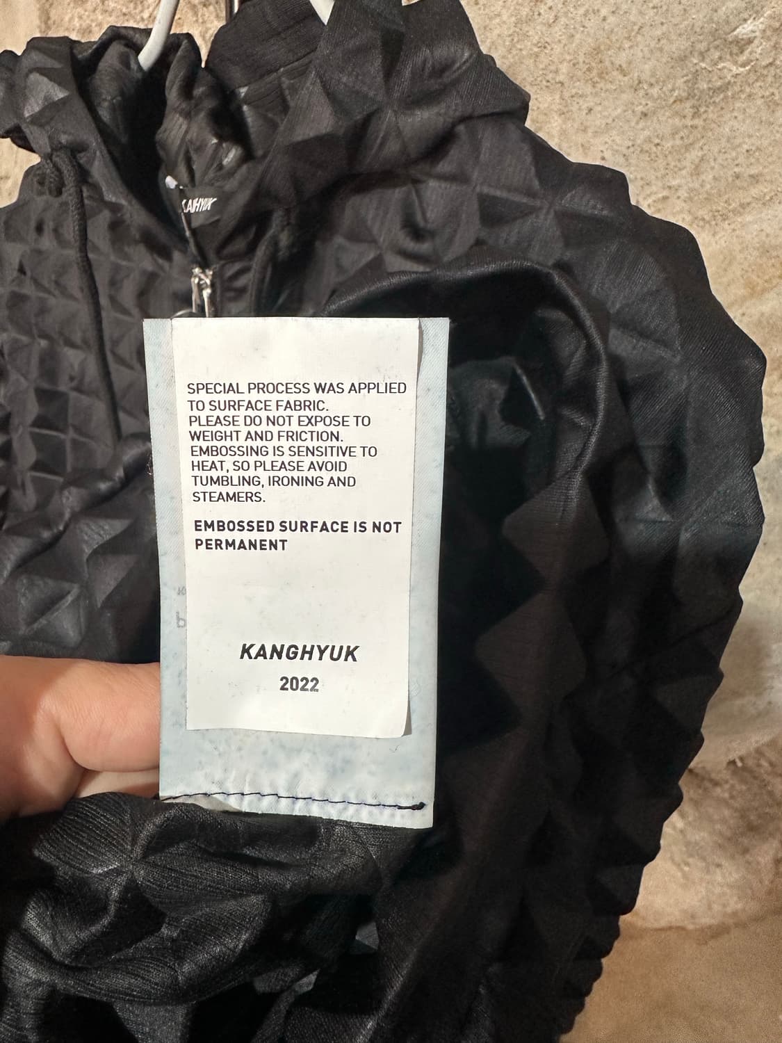 강혁 피라미드 엠보싱 후드 자켓 상품이미지4