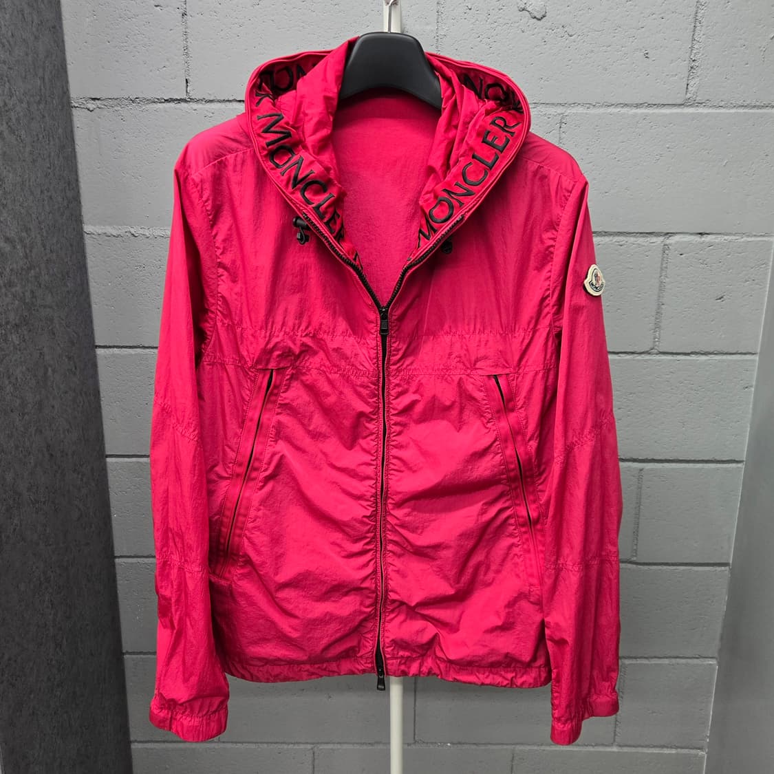 백화점판 / 몽클레어 SCIE 레터링 바람막이 4사이즈 상품이미지2