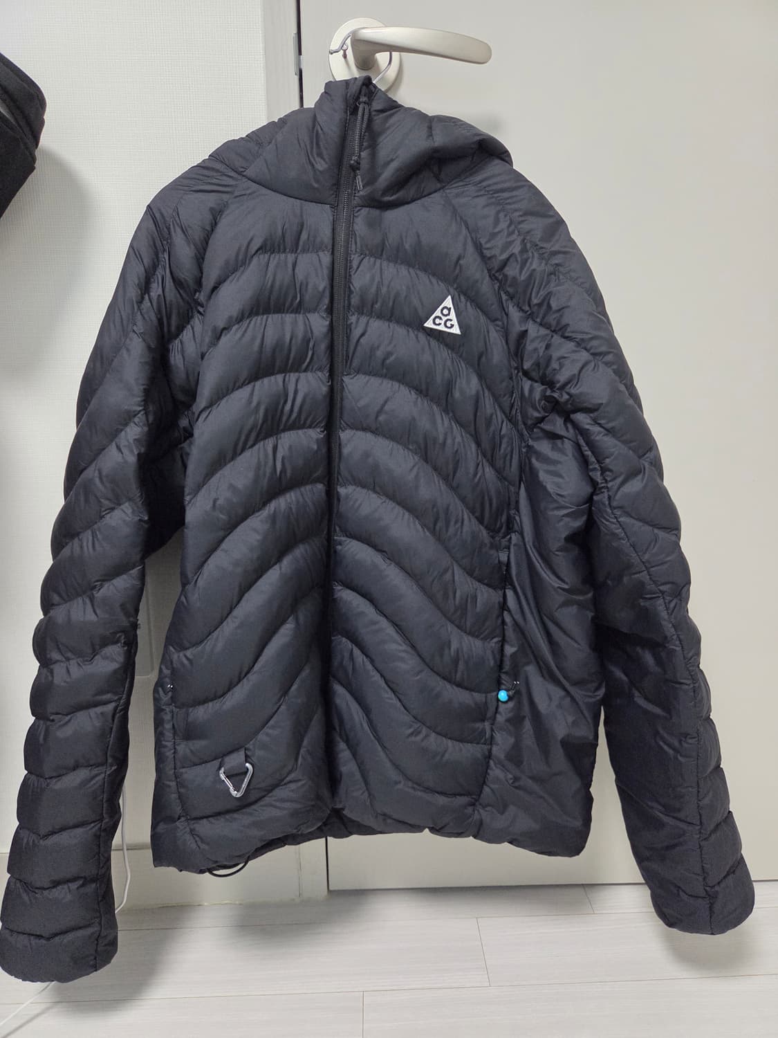 [M] 나이키 ACG 라바플로우 경량패딩 상품이미지1